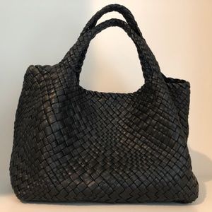 Falor Black Leather Woven Handbag (Made in Italy)